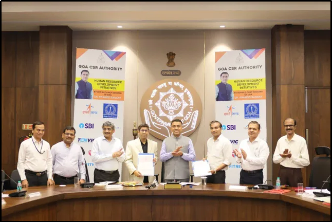 Hon'ble Chief Minister with officials and partner organisations at a Goa CSR Authority Human Resource Development Initiatives event
